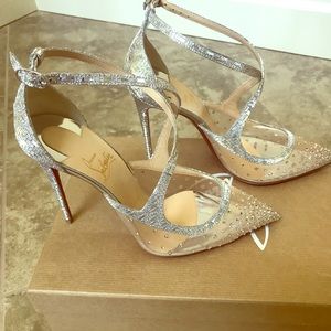 Christian Louboutin Twistissima Strass Pump